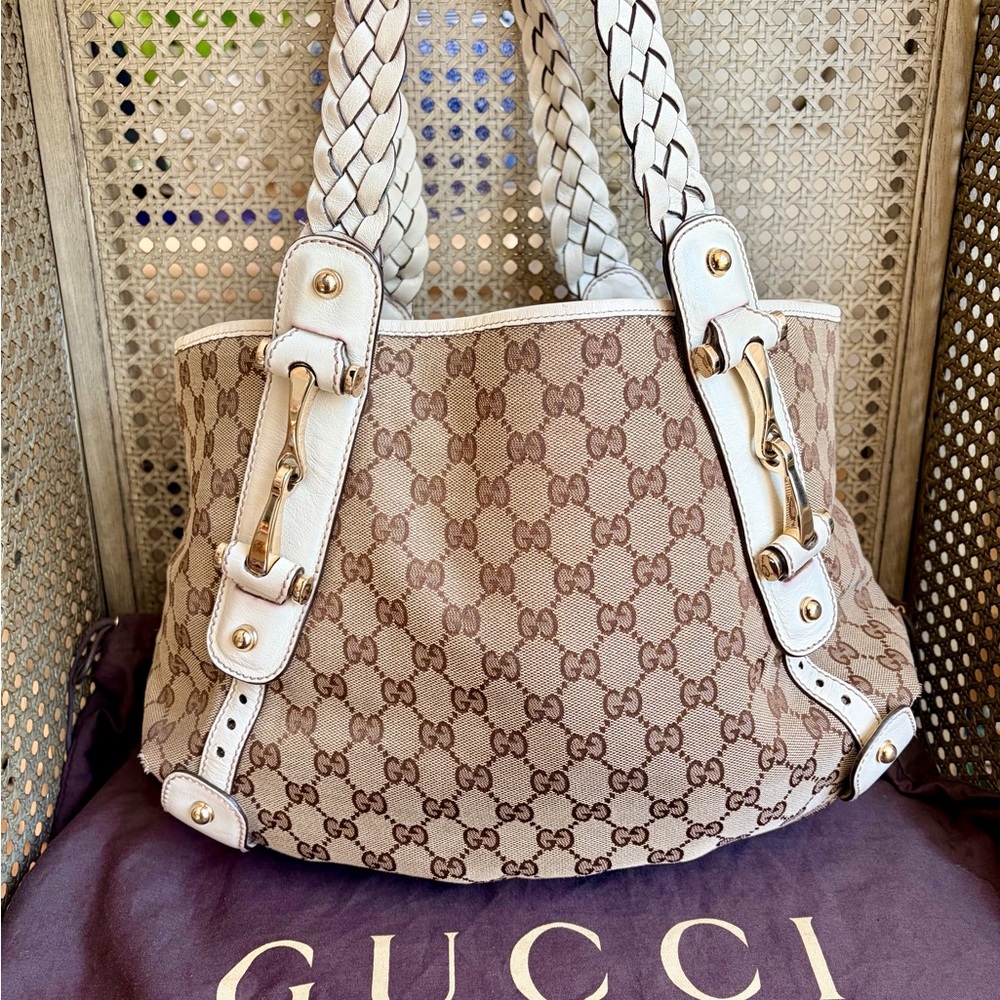 Gucci Pelham Shoulder Canvas Bag with COA